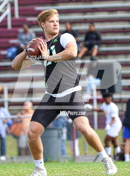 Thumbnail 1 in Elite3 7v7 Showcase  photogallery.