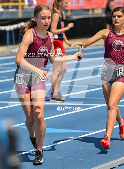 Thumbnail 3 in NCHSAA 2A/3A Track Championships photogallery.