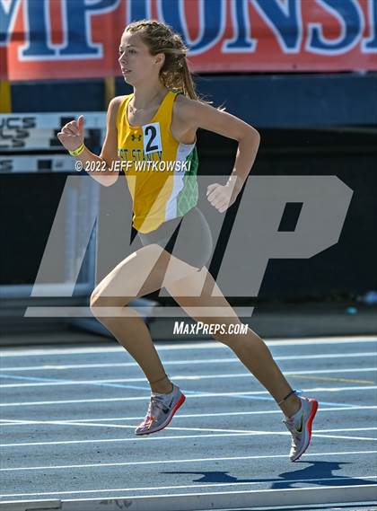 Thumbnail 1 in NCHSAA 2A/3A Track Championships photogallery.