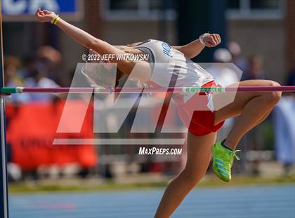 Thumbnail 3 in NCHSAA 2A/3A Track Championships photogallery.
