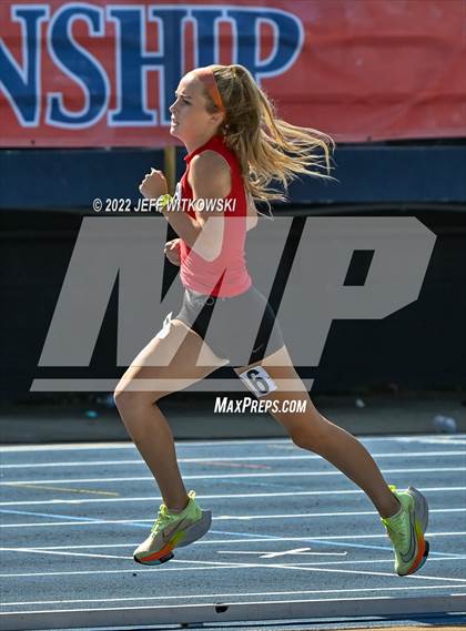 Thumbnail 1 in NCHSAA 2A/3A Track Championships photogallery.
