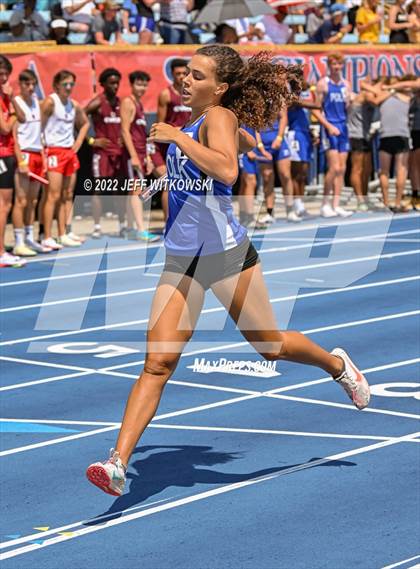 Thumbnail 2 in NCHSAA 2A/3A Track Championships photogallery.