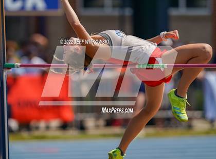 Thumbnail 1 in NCHSAA 2A/3A Track Championships photogallery.