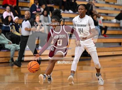 Thumbnail 3 in Union Grove vs. Stockbridge (MLK Day Classic) photogallery.
