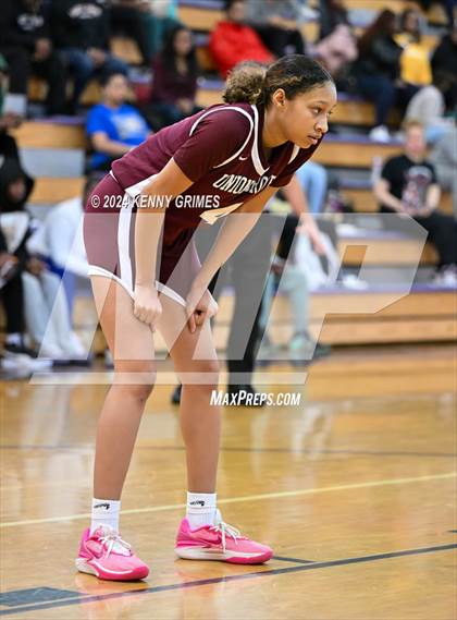 Thumbnail 1 in Union Grove vs. Stockbridge (MLK Day Classic) photogallery.