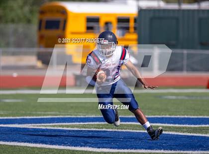 Thumbnail 3 in Chaparral vs Great Oak photogallery.