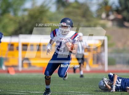 Thumbnail 3 in Chaparral vs Great Oak photogallery.