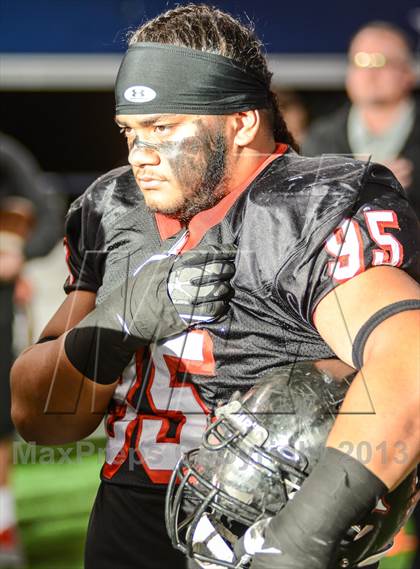 Thumbnail 3 in Trinity vs Carroll (UIL 5A Regional Playoff) photogallery.