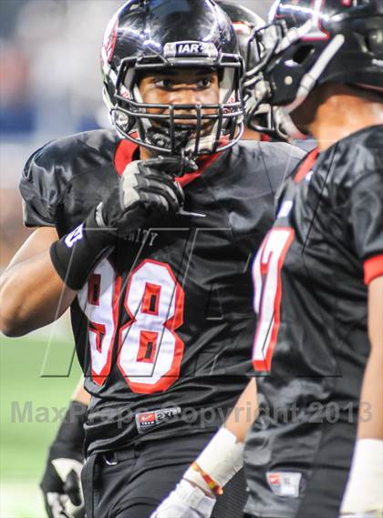 Thumbnail 3 in Trinity vs Carroll (UIL 5A Regional Playoff) photogallery.