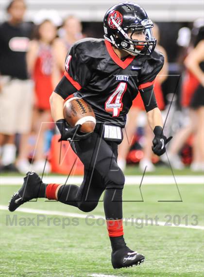 Thumbnail 2 in Trinity vs Carroll (UIL 5A Regional Playoff) photogallery.