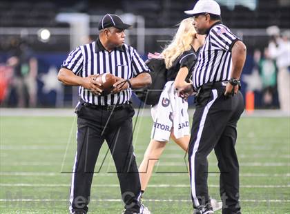 Thumbnail 1 in Trinity vs Carroll (UIL 5A Regional Playoff) photogallery.