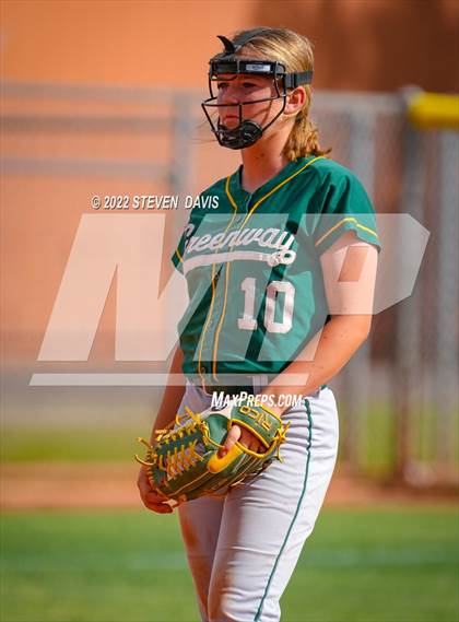 Thumbnail 1 in Greenway @ Mesquite photogallery.