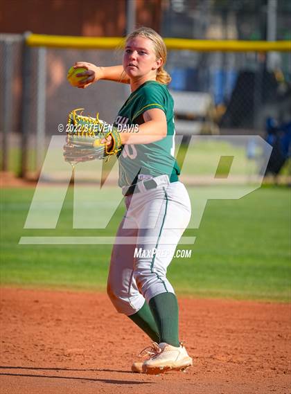 Thumbnail 3 in Greenway @ Mesquite photogallery.