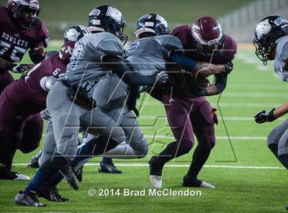 Thumbnail 1 in Shoemaker vs Rowlett (UIL 6A Bi-District Playoff) photogallery.