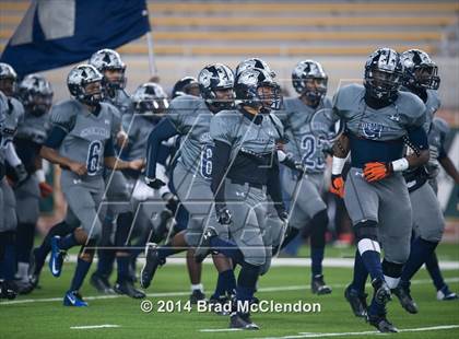Thumbnail 2 in Shoemaker vs Rowlett (UIL 6A Bi-District Playoff) photogallery.