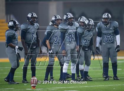 Thumbnail 2 in Shoemaker vs Rowlett (UIL 6A Bi-District Playoff) photogallery.