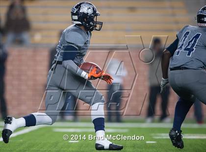 Thumbnail 1 in Shoemaker vs Rowlett (UIL 6A Bi-District Playoff) photogallery.