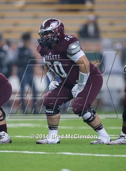 Thumbnail 2 in Shoemaker vs Rowlett (UIL 6A Bi-District Playoff) photogallery.