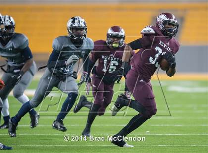Thumbnail 3 in Shoemaker vs Rowlett (UIL 6A Bi-District Playoff) photogallery.