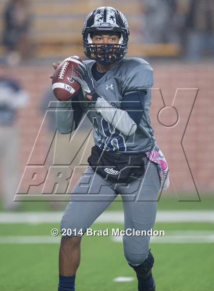 Thumbnail 1 in Shoemaker vs Rowlett (UIL 6A Bi-District Playoff) photogallery.