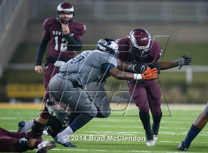 Thumbnail 3 in Shoemaker vs Rowlett (UIL 6A Bi-District Playoff) photogallery.
