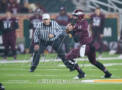 Thumbnail 2 in Shoemaker vs Rowlett (UIL 6A Bi-District Playoff) photogallery.