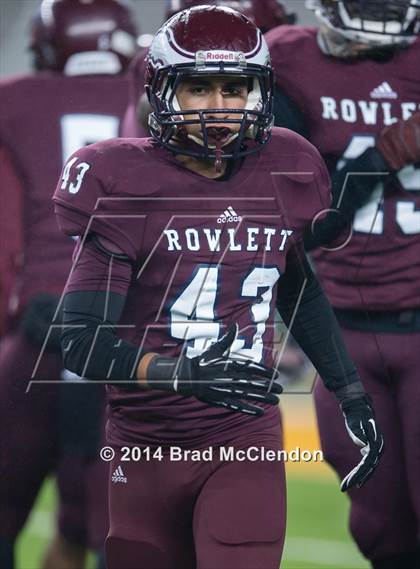 Thumbnail 2 in Shoemaker vs Rowlett (UIL 6A Bi-District Playoff) photogallery.