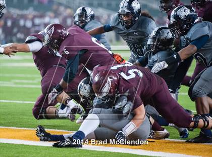 Thumbnail 2 in Shoemaker vs Rowlett (UIL 6A Bi-District Playoff) photogallery.
