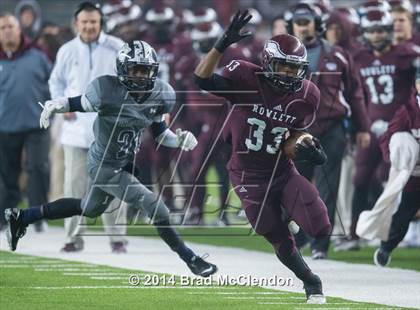 Thumbnail 2 in Shoemaker vs Rowlett (UIL 6A Bi-District Playoff) photogallery.