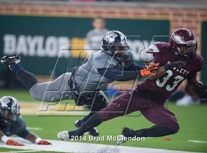 Thumbnail 2 in Shoemaker vs Rowlett (UIL 6A Bi-District Playoff) photogallery.