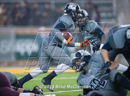 Thumbnail 1 in Shoemaker vs Rowlett (UIL 6A Bi-District Playoff) photogallery.