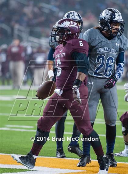 Thumbnail 1 in Shoemaker vs Rowlett (UIL 6A Bi-District Playoff) photogallery.