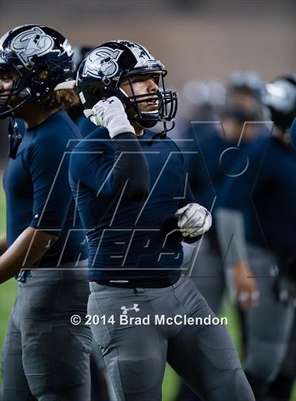Thumbnail 2 in Shoemaker vs Rowlett (UIL 6A Bi-District Playoff) photogallery.