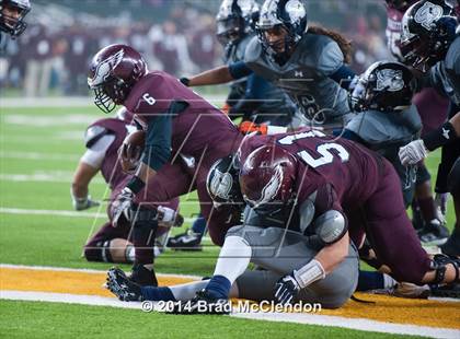 Thumbnail 3 in Shoemaker vs Rowlett (UIL 6A Bi-District Playoff) photogallery.