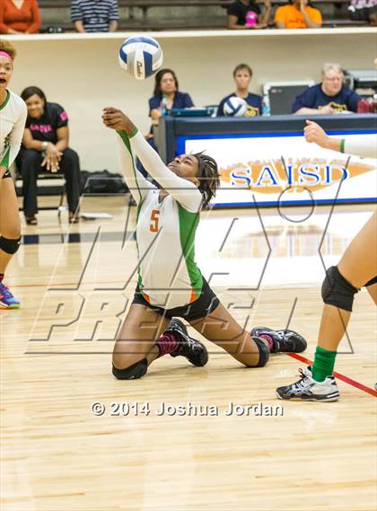 Thumbnail 2 in Houston @ Lanier photogallery.