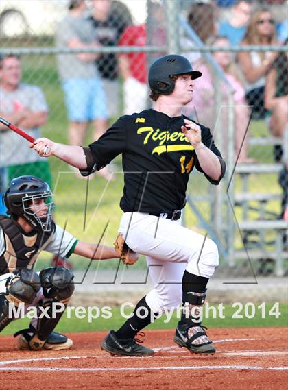 Thumbnail 2 in Conway vs. West Florence photogallery.