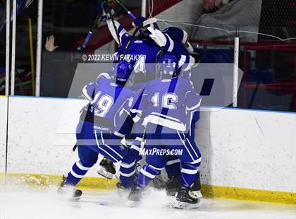 Thumbnail 2 in West Haven @ Fairfield Prep photogallery.
