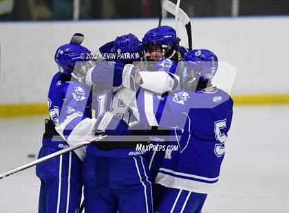 Thumbnail 3 in West Haven @ Fairfield Prep photogallery.