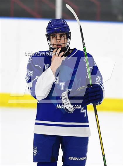 Thumbnail 1 in West Haven @ Fairfield Prep photogallery.