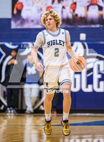 Thumbnail 3 in Cactus Shadows @ Higley photogallery.