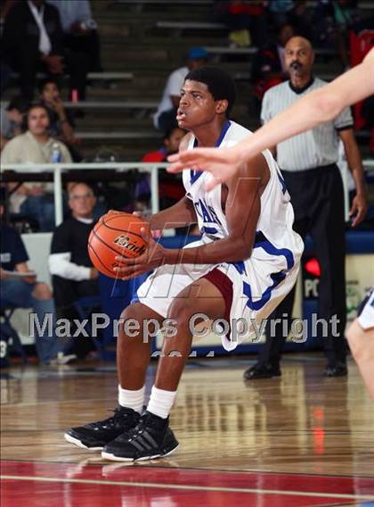 Thumbnail 2 in Kingwood vs Dekaney (McDonald's Texas Invitational) photogallery.