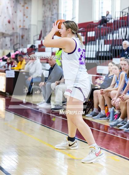 Thumbnail 1 in Saugerties vs. Warwick (Coaches vs Cancer Tournament) photogallery.