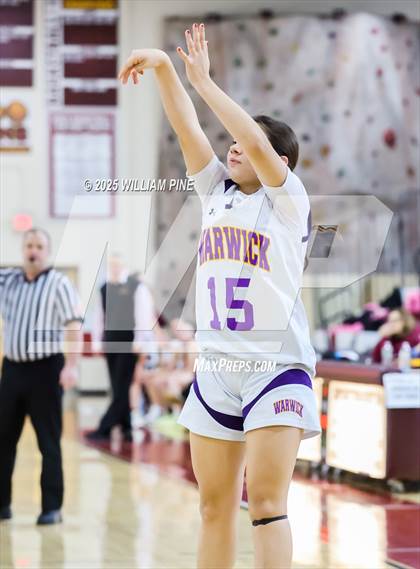 Thumbnail 1 in Saugerties vs. Warwick (Coaches vs Cancer Tournament) photogallery.