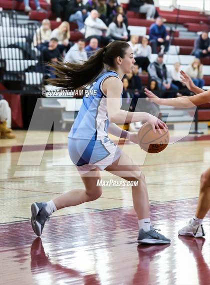 Thumbnail 2 in Saugerties vs. Warwick (Coaches vs Cancer Tournament) photogallery.