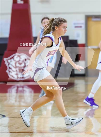 Thumbnail 2 in Saugerties vs. Warwick (Coaches vs Cancer Tournament) photogallery.