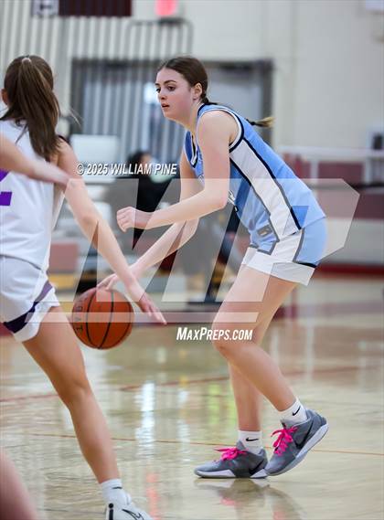 Thumbnail 1 in Saugerties vs. Warwick (Coaches vs Cancer Tournament) photogallery.