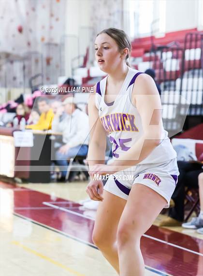 Thumbnail 2 in Saugerties vs. Warwick (Coaches vs Cancer Tournament) photogallery.