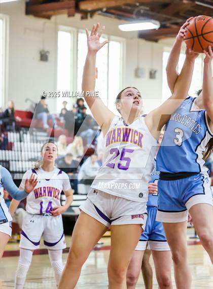Thumbnail 1 in Saugerties vs. Warwick (Coaches vs Cancer Tournament) photogallery.