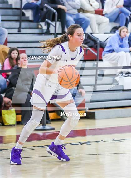 Thumbnail 1 in Saugerties vs. Warwick (Coaches vs Cancer Tournament) photogallery.
