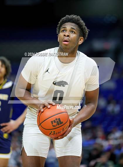 Thumbnail 1 in Plano East vs. Stony Point (UIL 6A Basketball Final) photogallery.